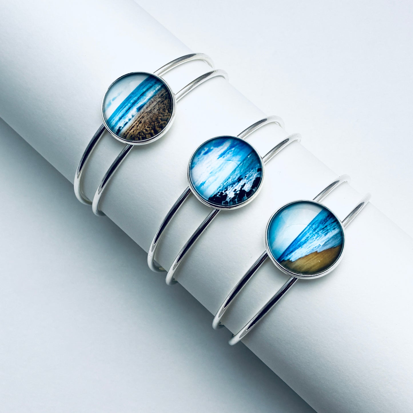 Breaking Waves - Bangle Bracelet