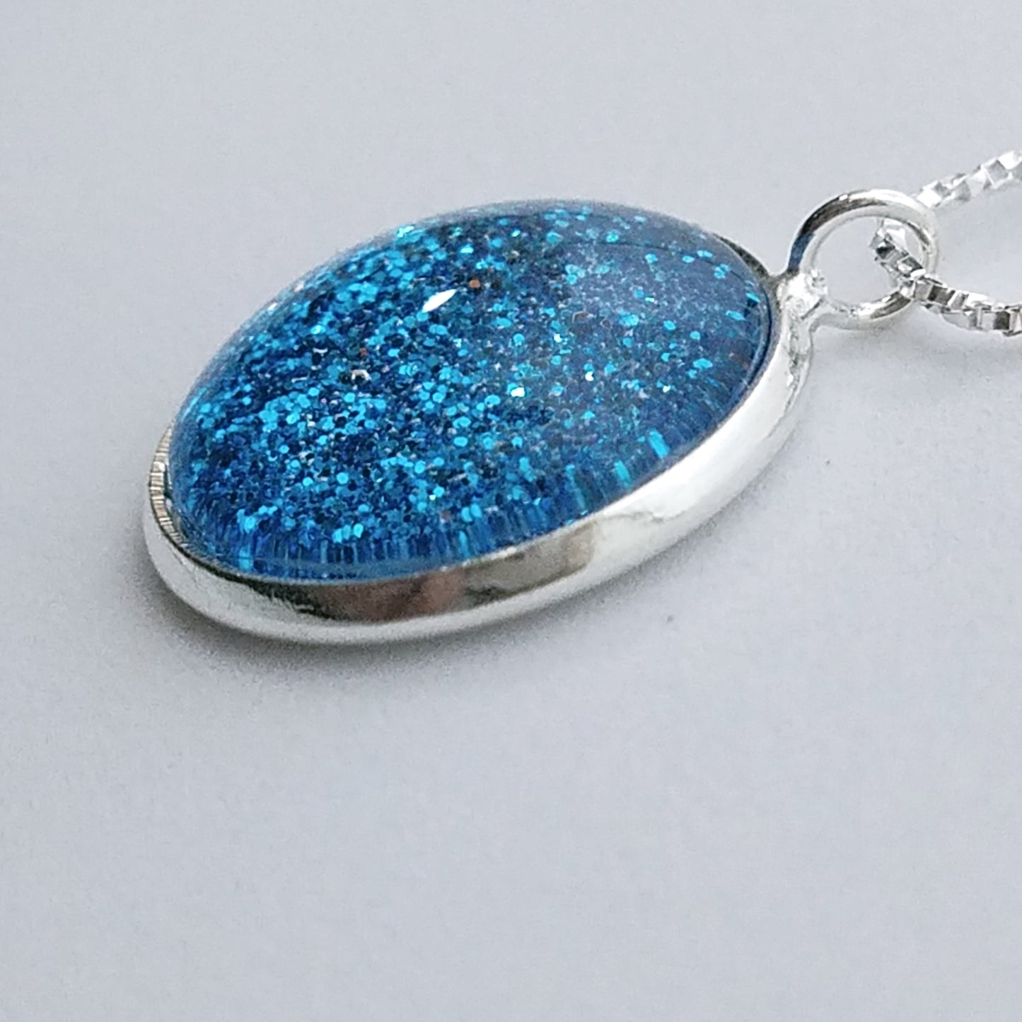 Shimmer Ocean Necklace