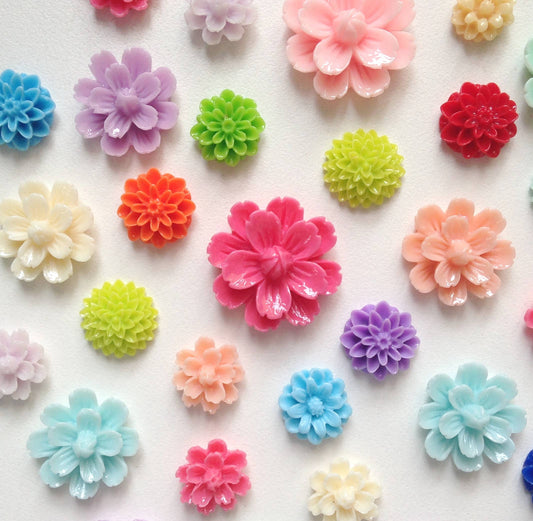 Resin Flower Magnets - Set of 8